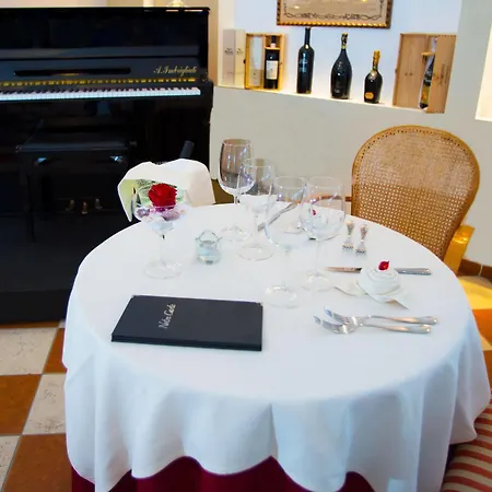 Hotel Rossini 4s